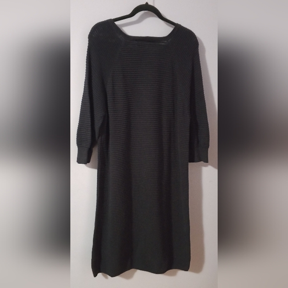 Black Ribbed Knit Sweater Dress - Picture 4 of 4